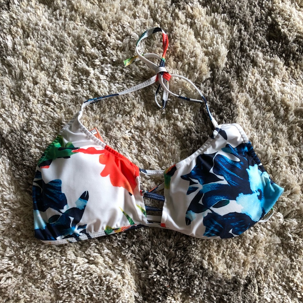 Swim top
